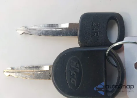 2009 Ford F-150 Fx4/Lariat/Xl/Xlt из США, поврежденный, VIN 1FTPX14V59FA52644